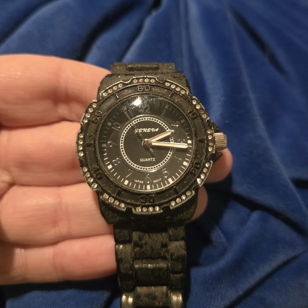 Geneva | Quartz Black Watch